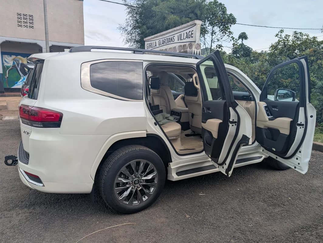 Toyota V8 — car rental & hire in Kigali Rwanda